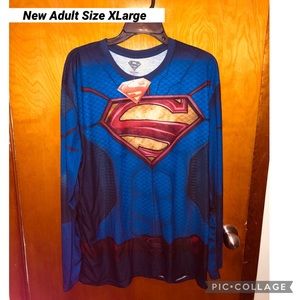 LAST ONE New with tags Superman long-sleeve shirt - bio world spirit Halloween